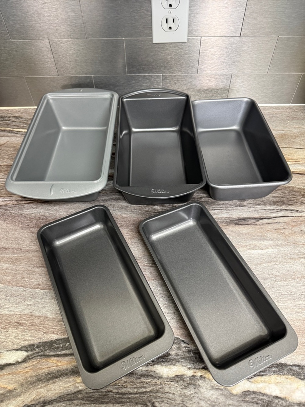 Bundle of Metal Loaf Pans